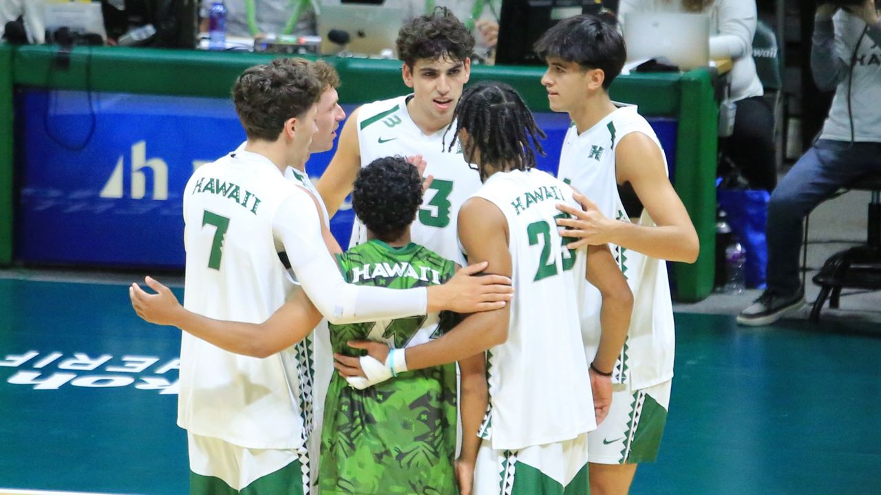 The Hawaii men's volleyball team, seen on senior night at the Stan Sheriff Center last weekend, could not convert on five match points in a five-set loss to Long Beach State in Irvine, Calif., on Saturday.