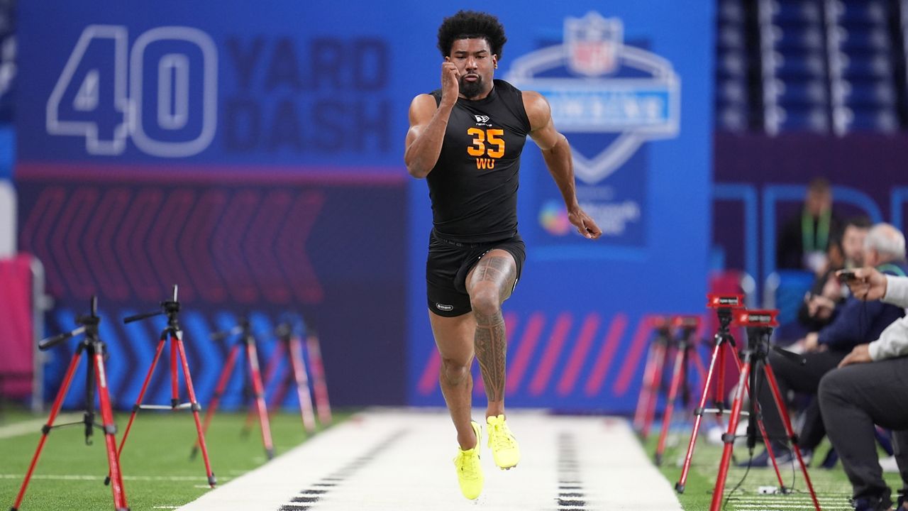 Ole Miss wide receiver De'Zhaun Stribling ran the 40-yard dash at the NFL scouting combine in Indianapolis, ind., on Feb. 28.