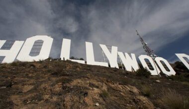 Writers Guild members ratify contract with Hollywood studios – NBC Los Angeles