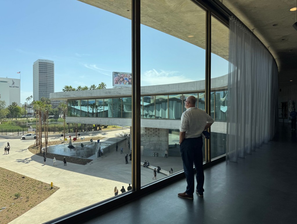 LACMA’s curvy new home is the massive, art-filled Geffen Galleries – Pasadena Star News
