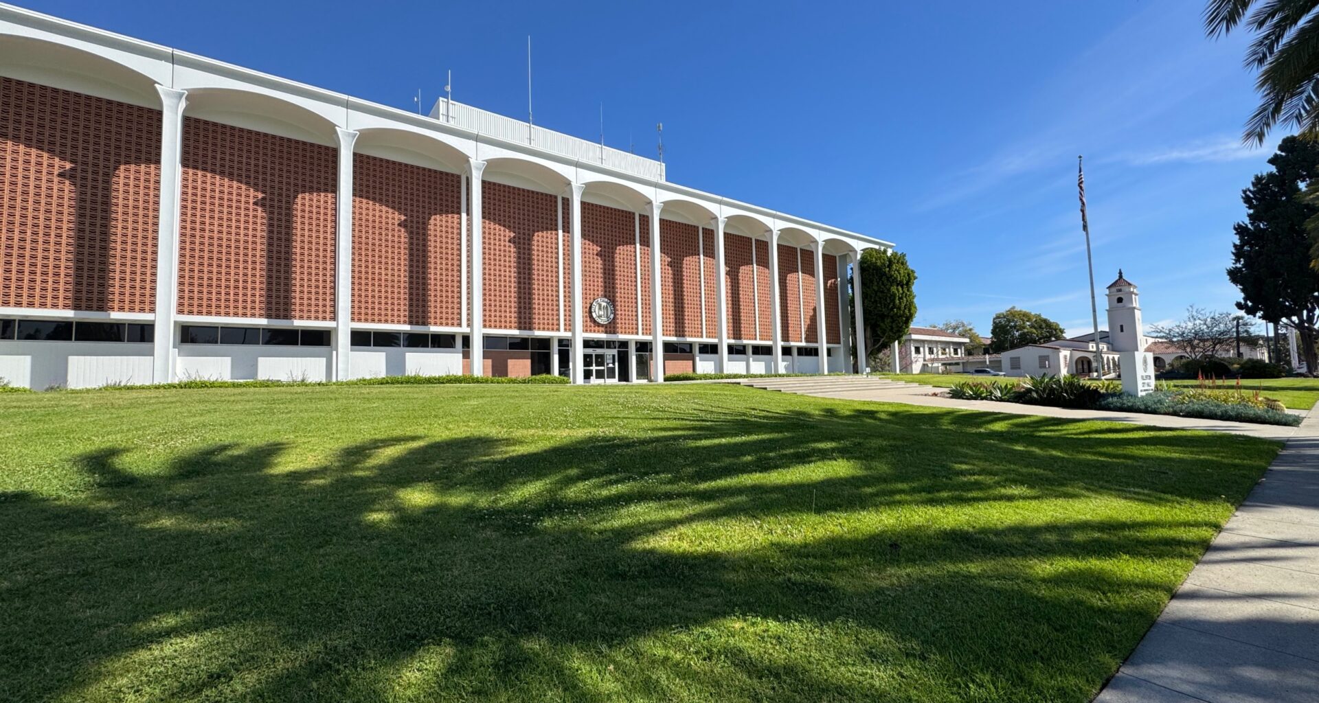Fullerton to Host More Events at City Hall Lawn to Avoid Costly Artificial Turf