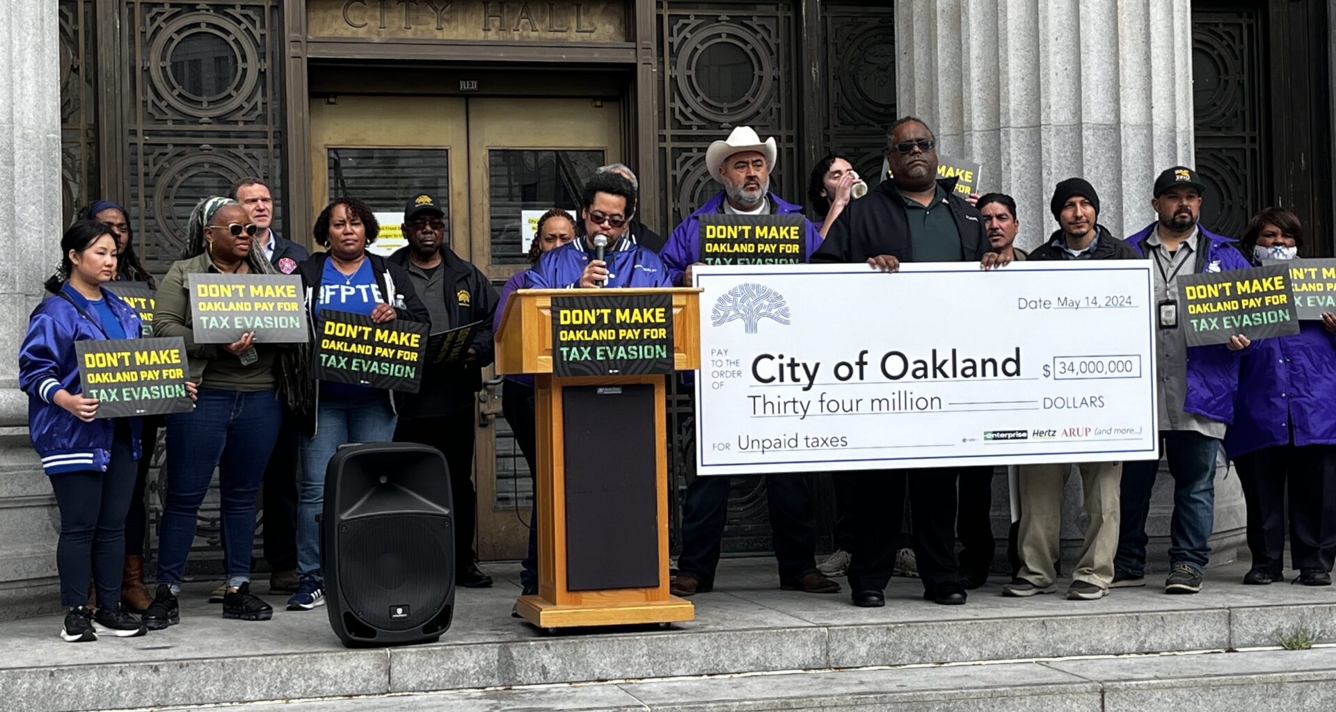 Communication breakdown may have cost Oakland millions, report finds
