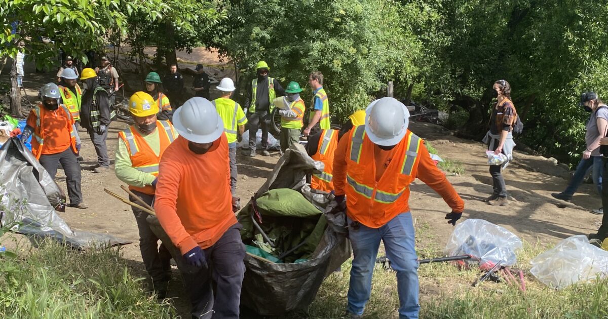 San Jose starts clearing homeless camp known as 'the Jungle'