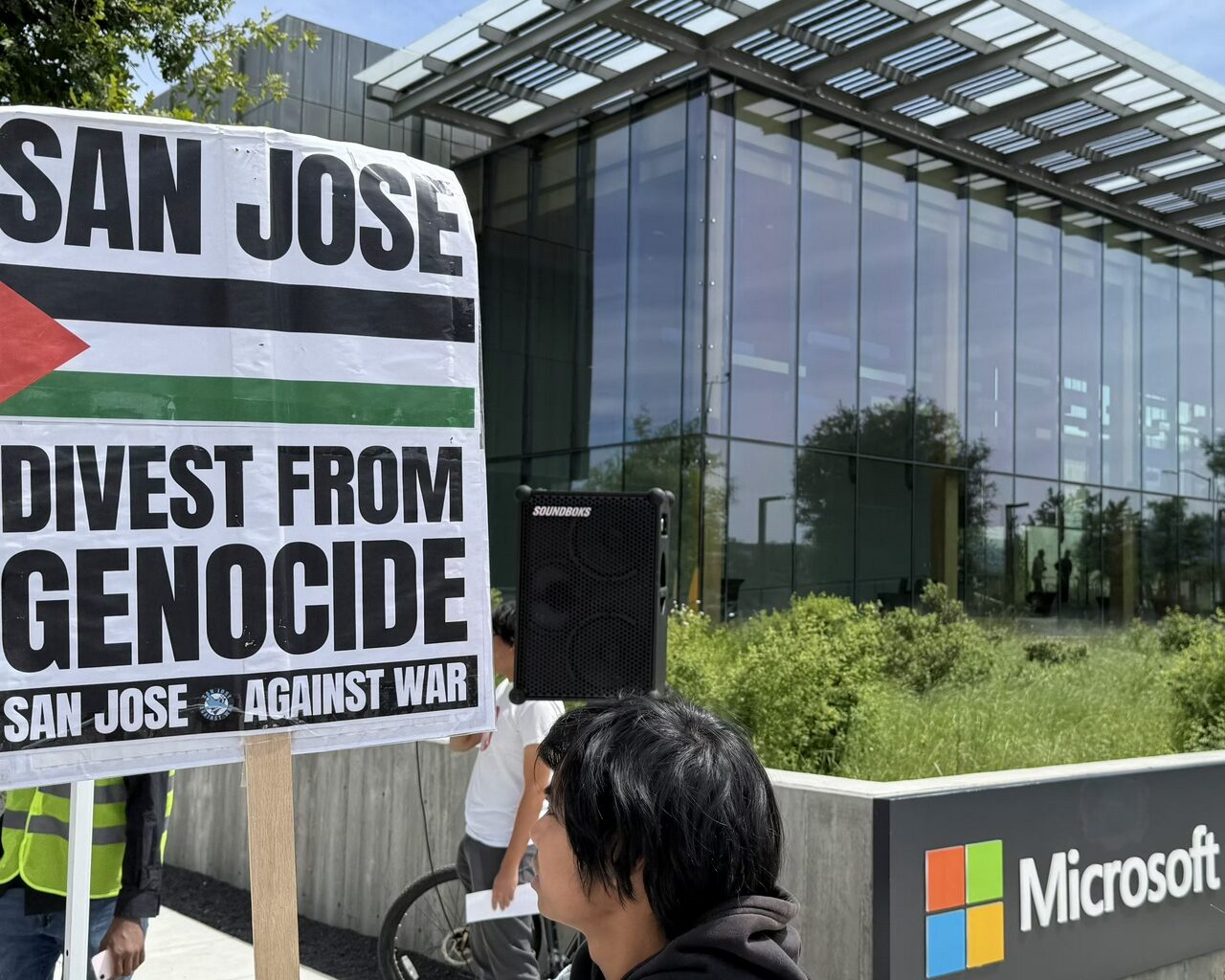 San Jose protests at Microsoft on Earth Day — Fight Back! News