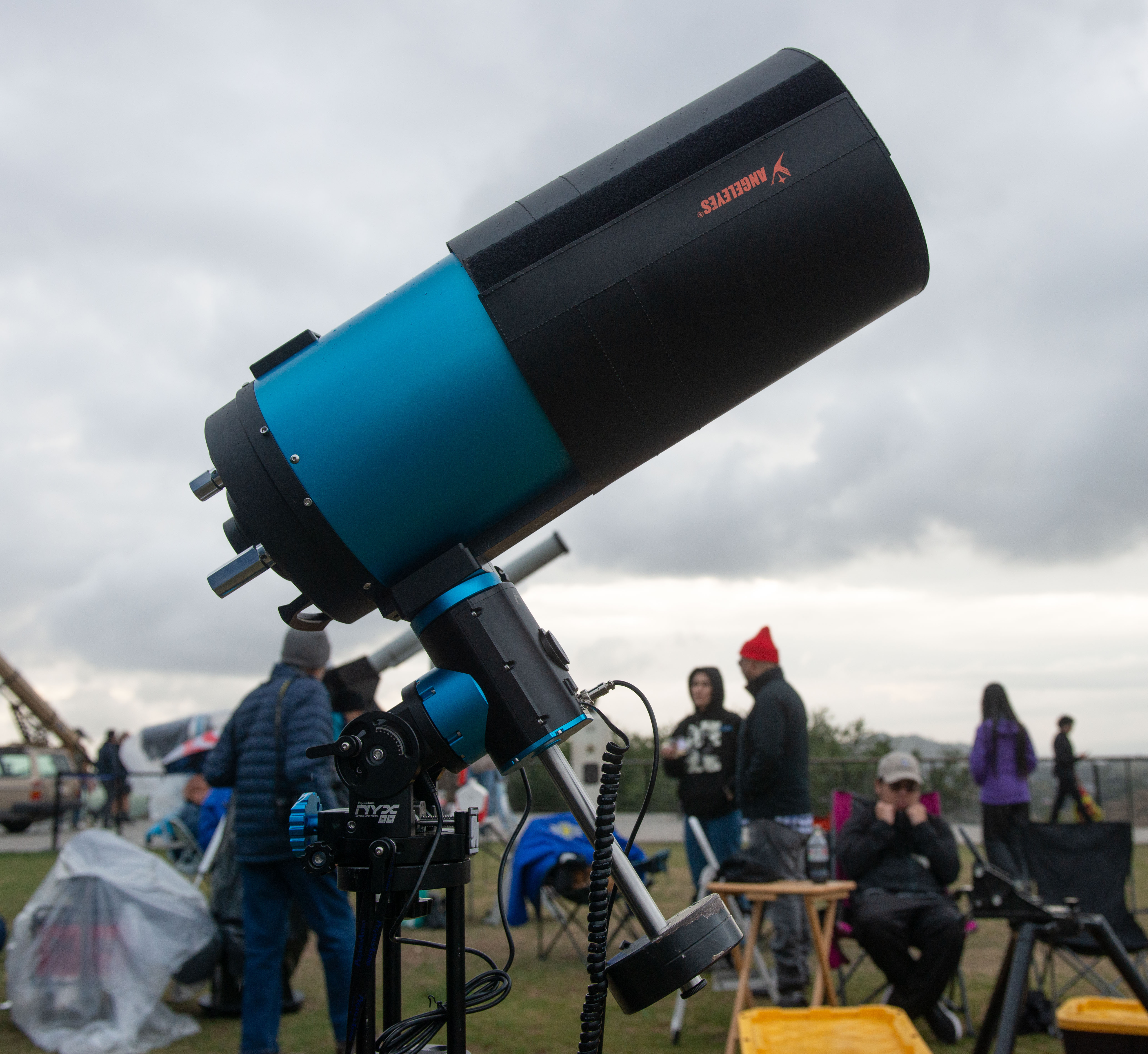 One of dozens of telescopes set up during the Los...