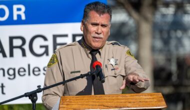 Do deputy gangs exist? Los Angeles County sheriff candidates weigh in – Daily News