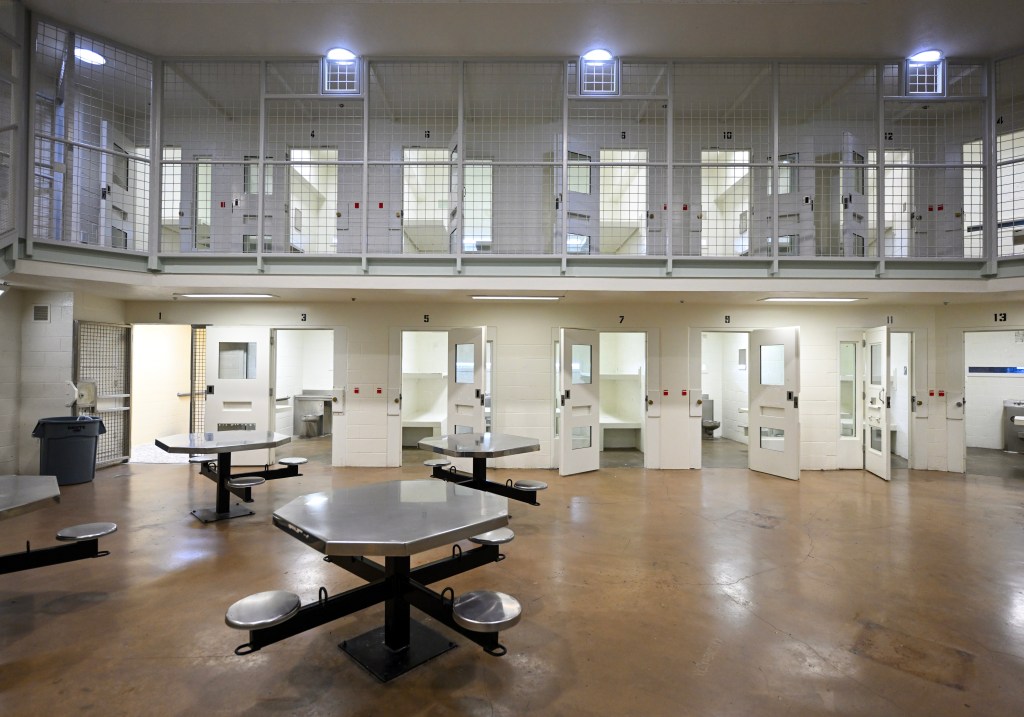 Man convicted of stomping fellow inmate to death in OC jail – Orange County Register