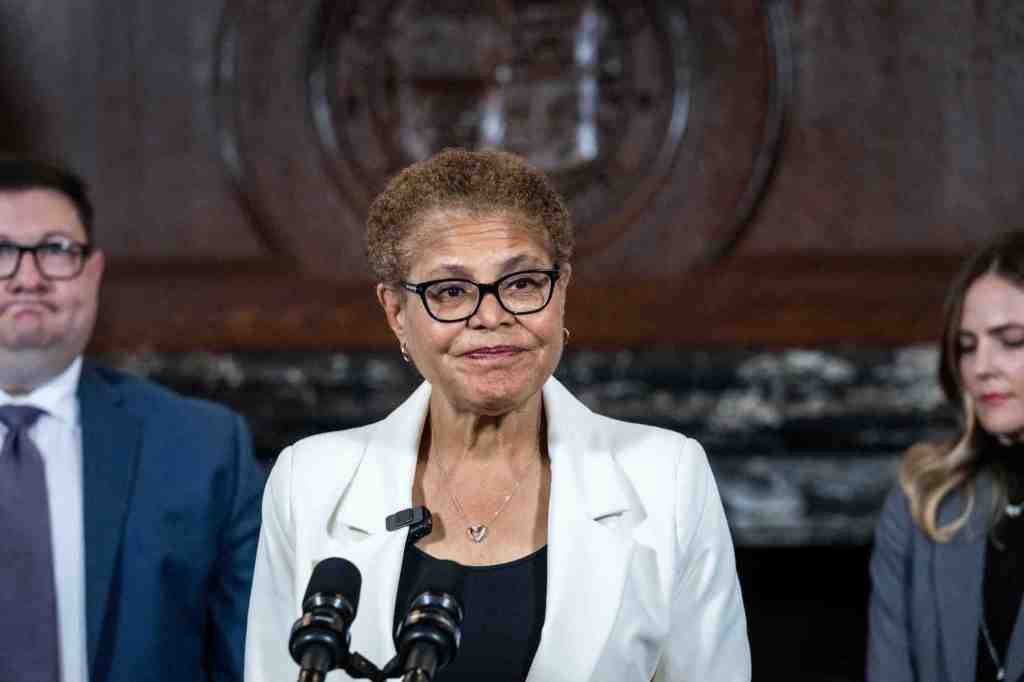 Karen Bass can’t catch copper thieves, so she’s going to pick your pockets – Daily News