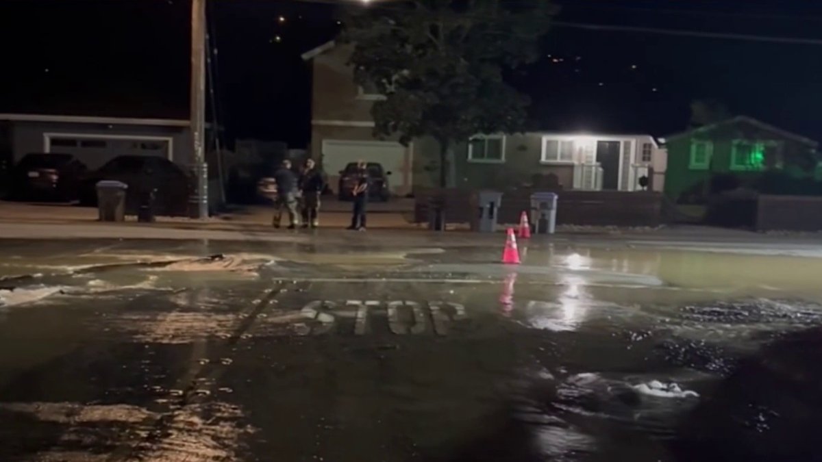 Water main break in Los Gatos causes flooding, disrupts service to 21 homes – NBC Bay Area