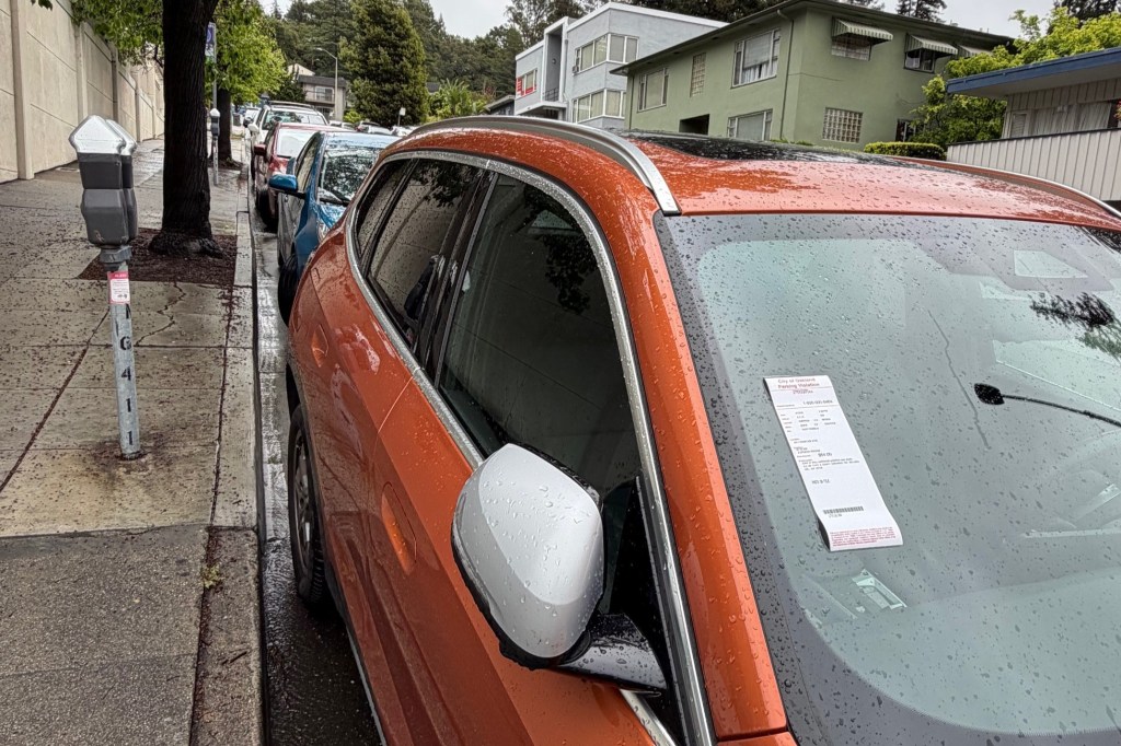 Oakland's Sunday parking tickets start for real