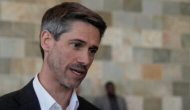 Internal poll puts Matt Mahan higher in CA governor contest