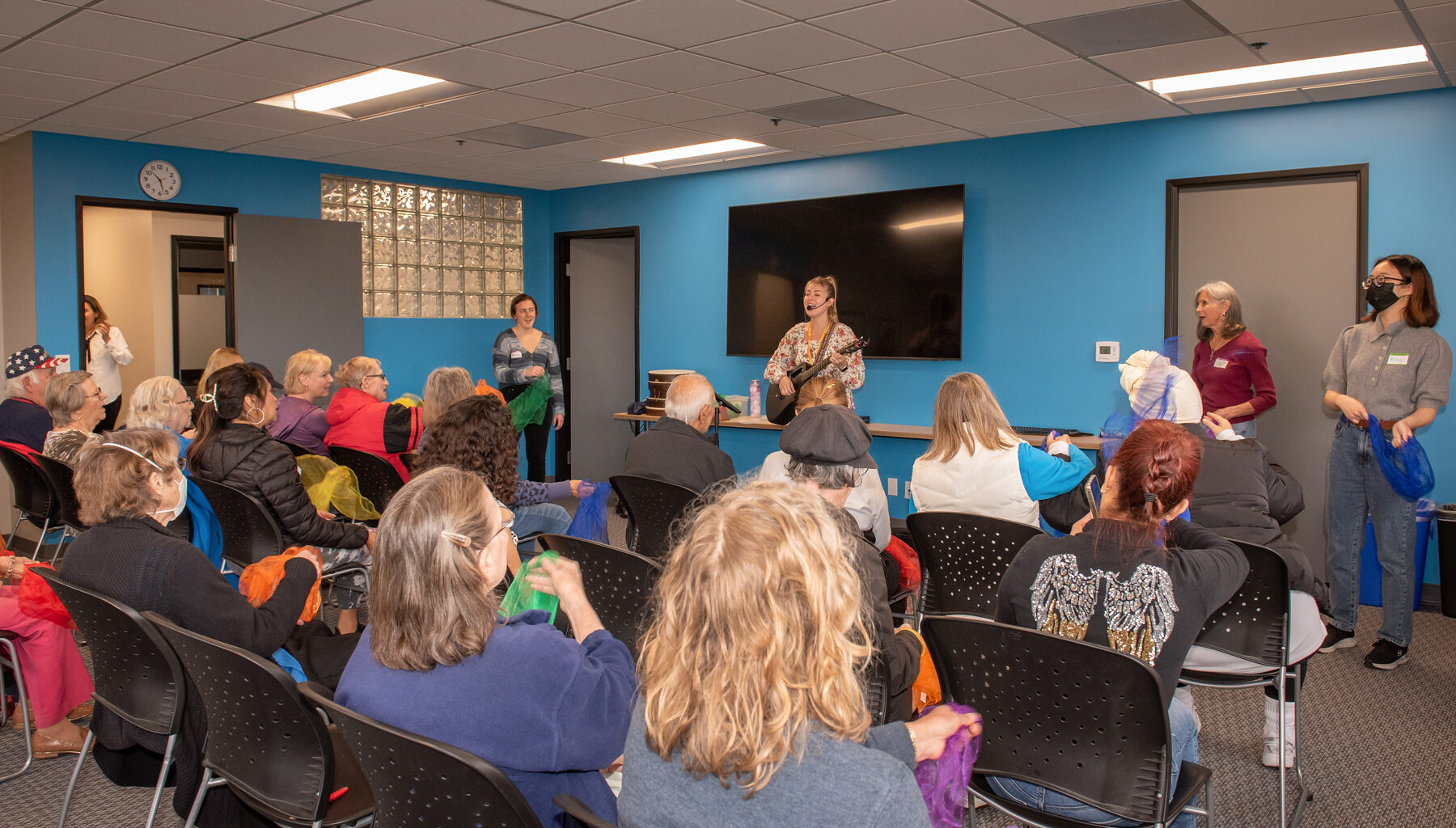 Social Activities Volunteers: What is the program like?