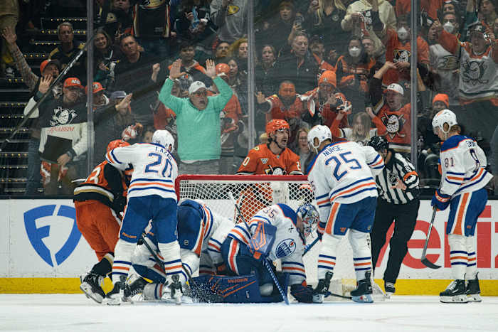 Poehling scores early in OT, Ducks push Oilers to the brink with 4-3 win in Game 4