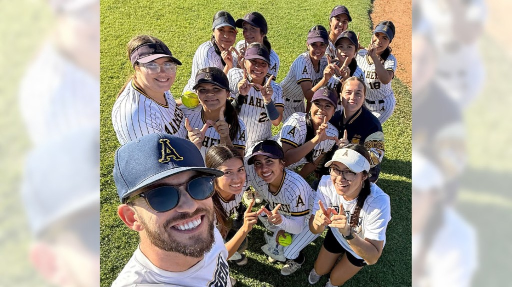 Anaheim softball shows resiliency in push toward league, postseason goals – Orange County Register