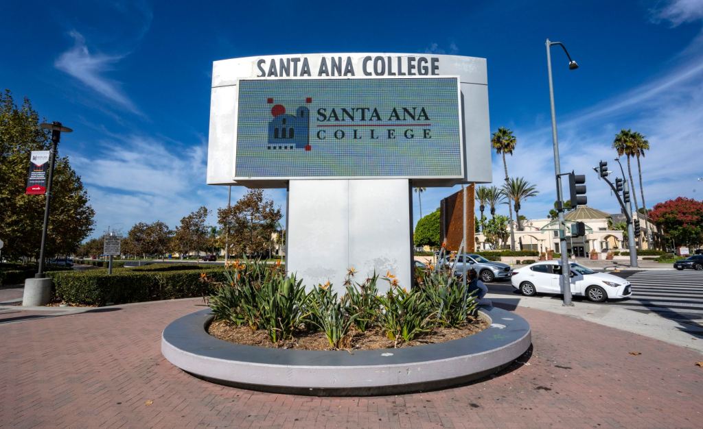 Job fair this week at Santa Ana College features dozens of employers – Orange County Register