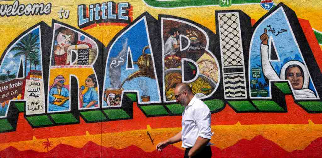Little Arabia’s new mural says ‘welcome.’ The invitation is hard to miss – Orange County Register