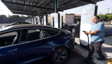 Charging networks race to keep up as gas prices boost EVs – Orange County Register