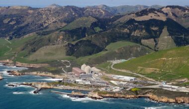 Diablo Canyon, California's last nuclear power plant, wins final approval to keep operating