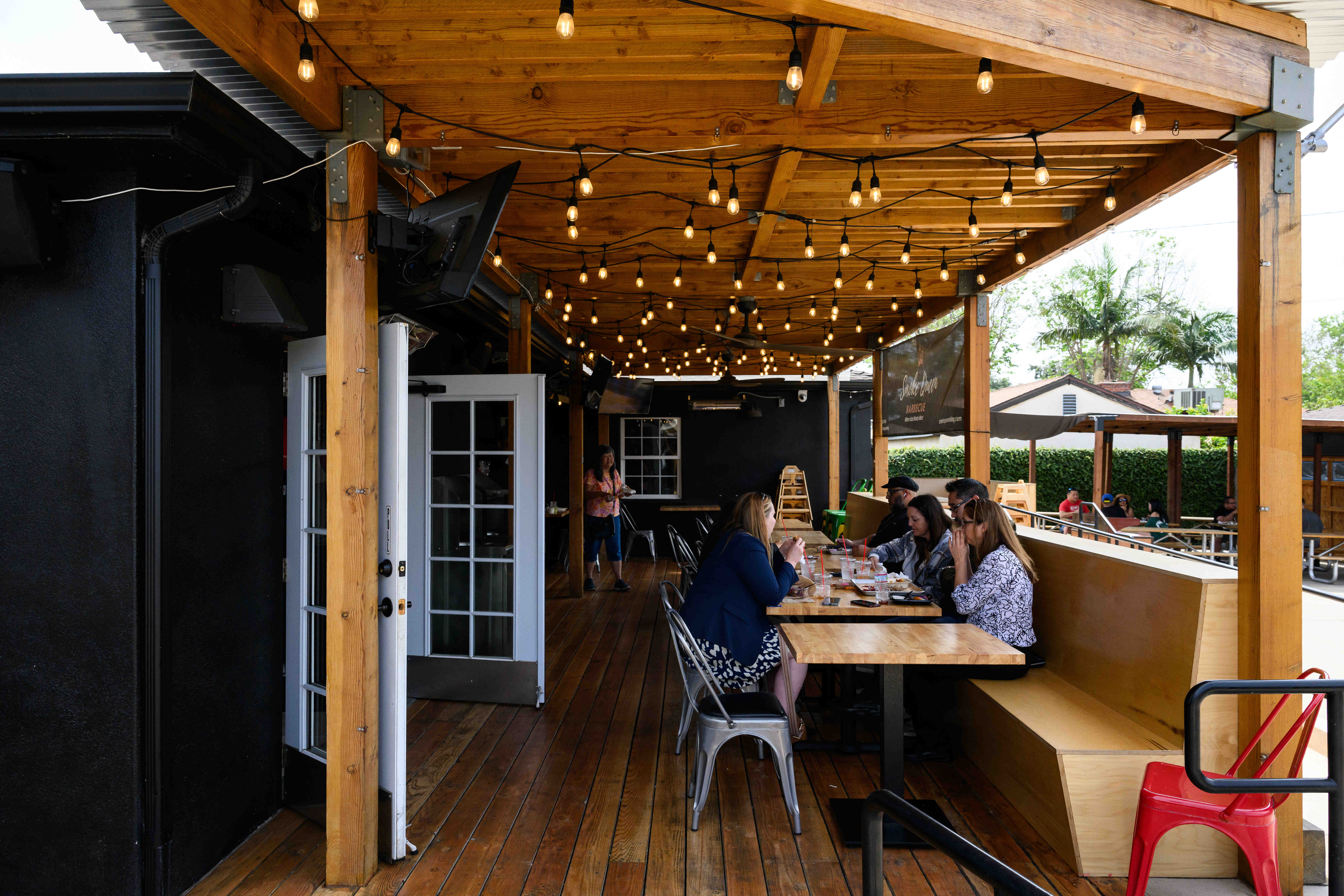 The outside patio at Smoke Queen Barbecue, Thursday, April 9,...