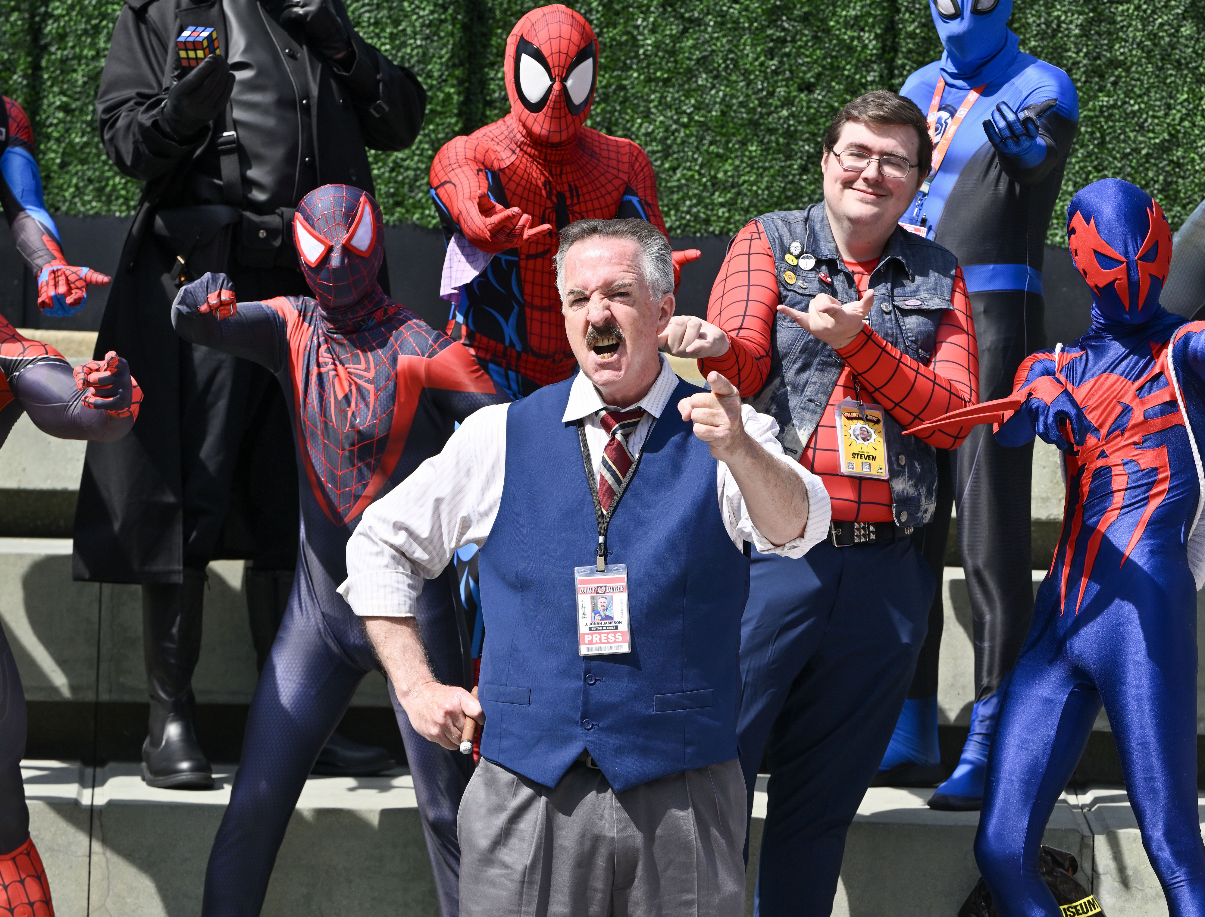 Bill Burns, dressed as Daily Bugle editor J. Jonah Jameson...