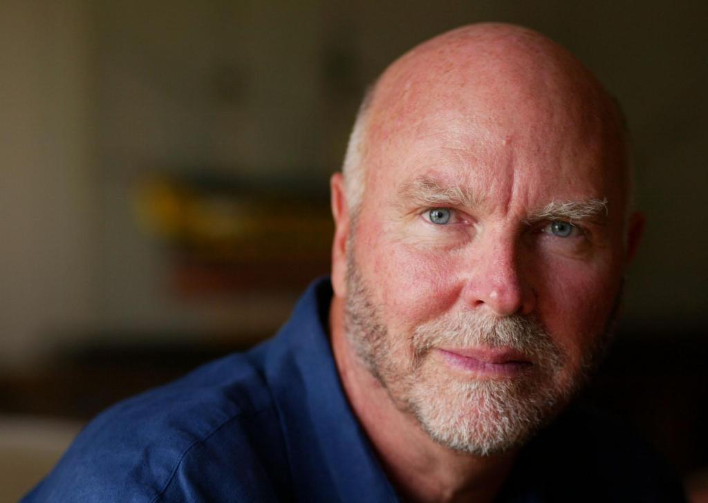 J. Craig Venter, who won the race to sequence the human genome, dies at 79