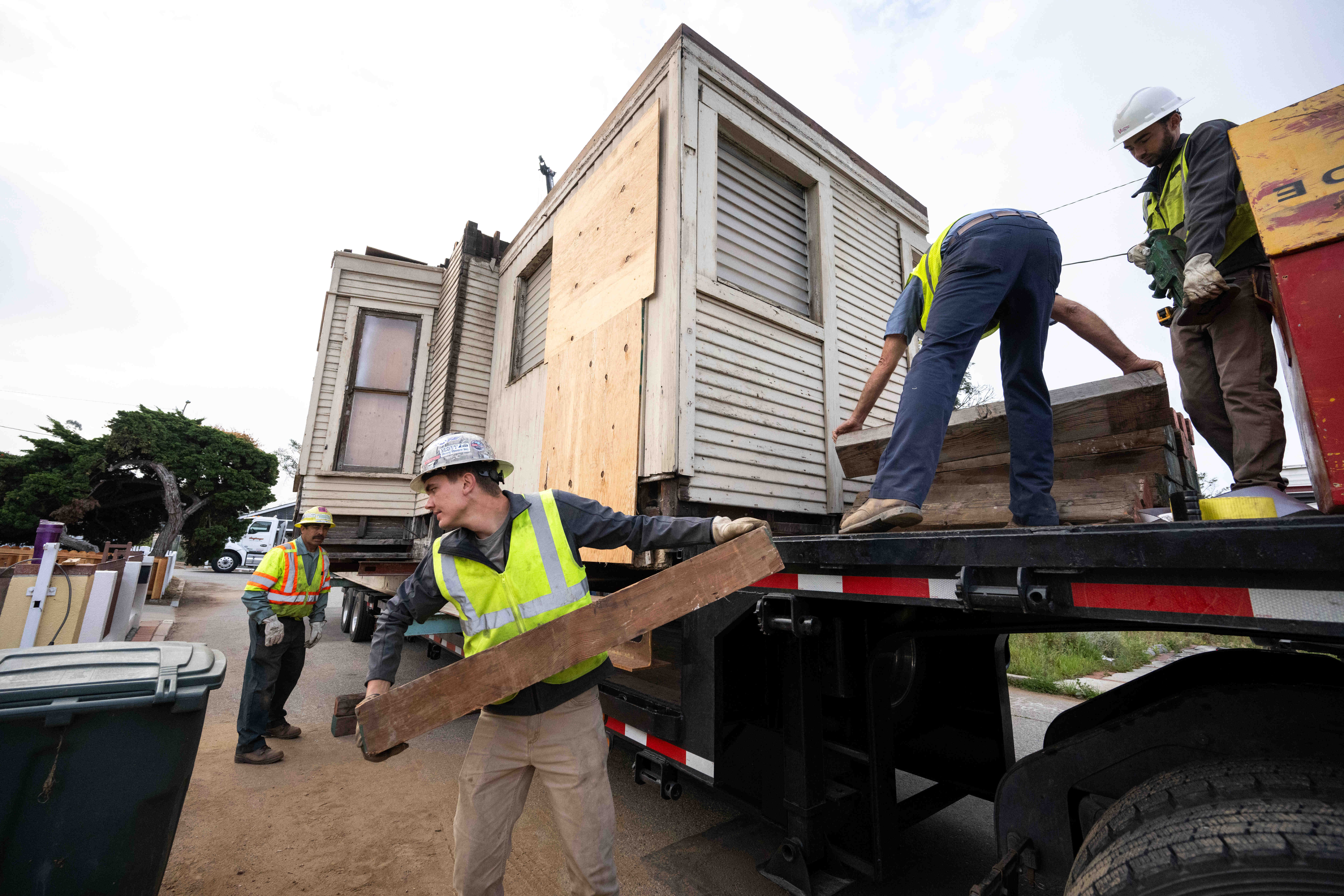 An 1895 Victorian-era home from Lincoln Heights is moved onto...