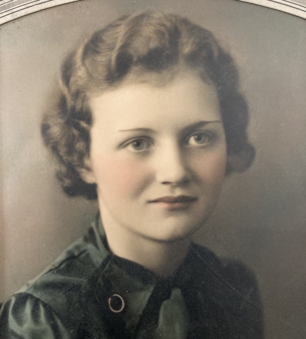 The high school senior photo of Elizabeth "Betty" Goss in 1936. (Courtesy of Nancy Haver)