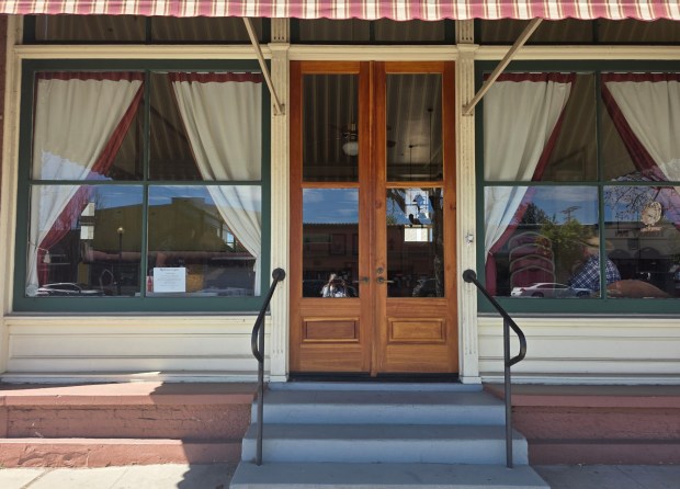 Participants in a Ramona Braver Angels workshop at Ramona Town Hall on April 4 said they were seeking communication tools to bridge the partisan divide. (Julie Gallant)