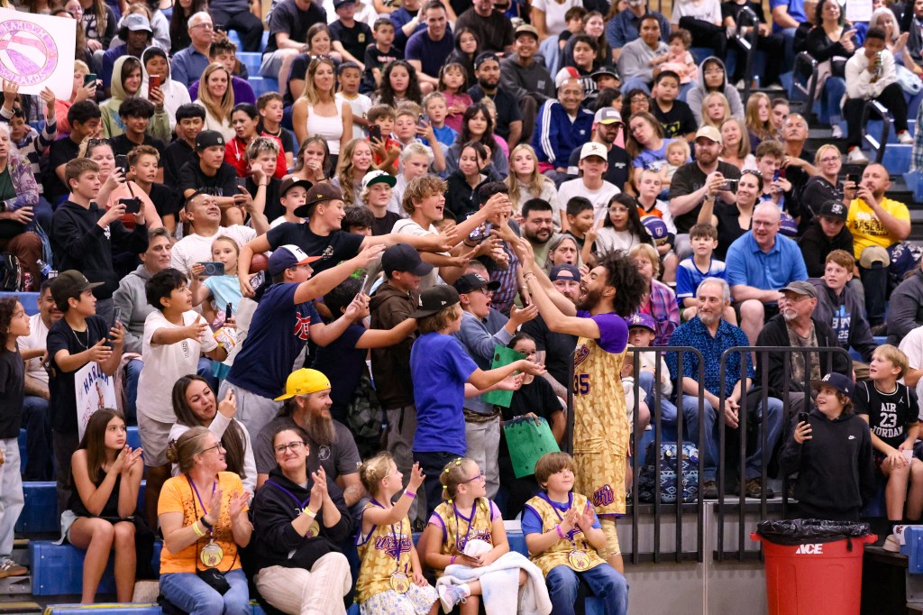 Harlem Wizards bring comedy, basketball tricks to Olive Peirce fundraiser – San Diego Union-Tribune
