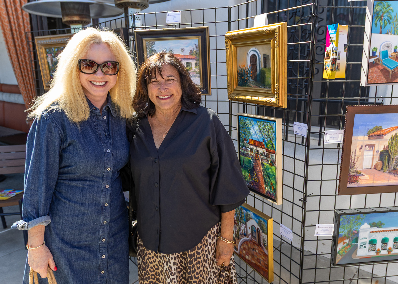 Debbie Hindemith, Marilyn Rutherford (Jon Clark)