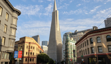 Why the thriving Transamerica Pyramid was sold for a big loss
