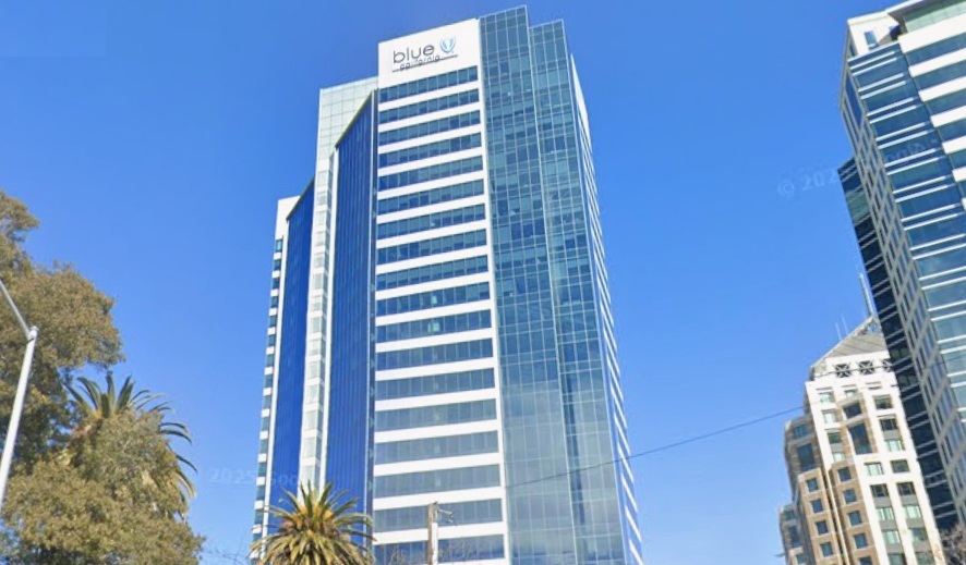 Iconic Oakland office tower lands new owner through speedy foreclosure