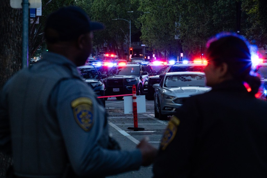 Police standoff in downtown San Jose ends with one in custody