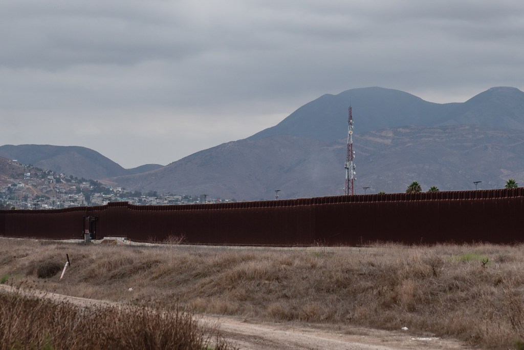 Woman dies after falling from border fence near Otay Mesa – San Diego Union-Tribune