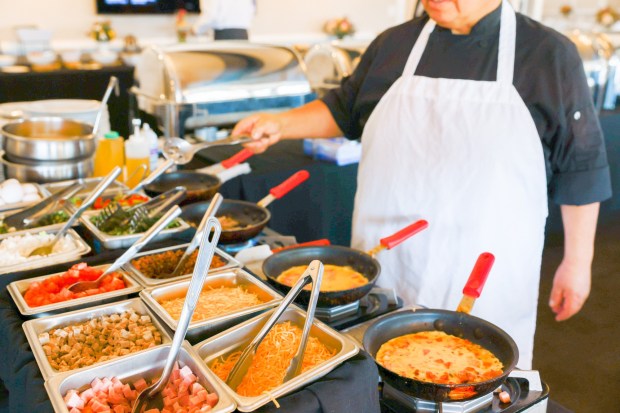 Brickmans Mother's Day brunch includes a made-to-order omelet station, buttermilk pancakes, smoked salmon, almond-crusted Pacific sea bass and a dessert bar. (Lakehouse Resort)