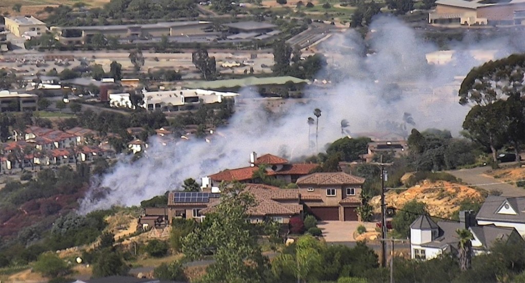 Brush fire burning near Cal State San Marcos