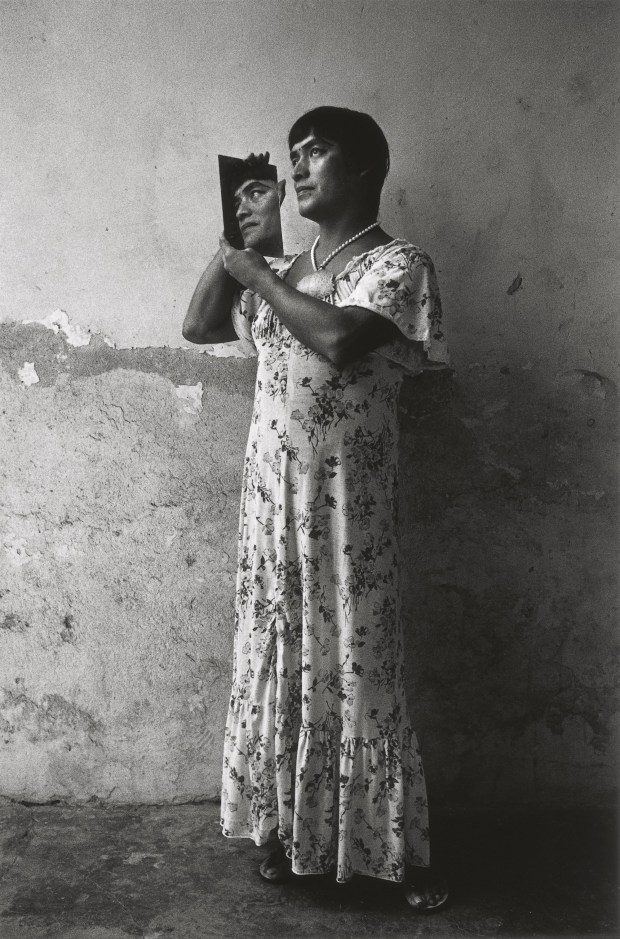 "Magnolia (2), Juchitán, Mexico (Magnolia (2), Juchitán, México)" (1986, gelatin silver print) is part of "Graciela Iturbide: Photographs from Colecciones Fundación MAPFRE," on view through June 7, 2026, at The Museum of Photographic Arts at The San Diego Museum of Art (MOPA@SDMA). (Colecciones Fundación Mapfre © Graciela Iturbide)