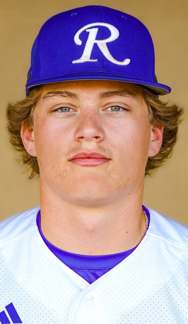 Tallon Ogilvie (Tallon Ogilvie)
