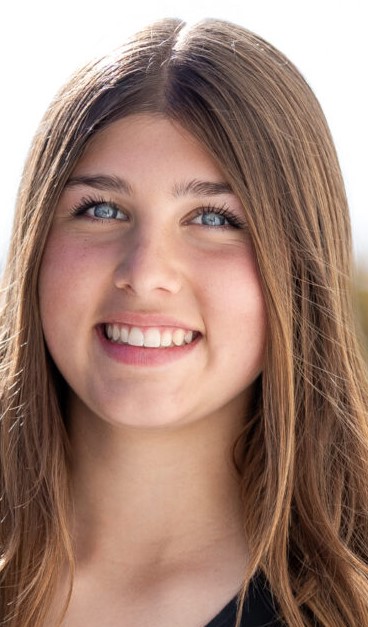 Teagan Bruce (Steve Compos)