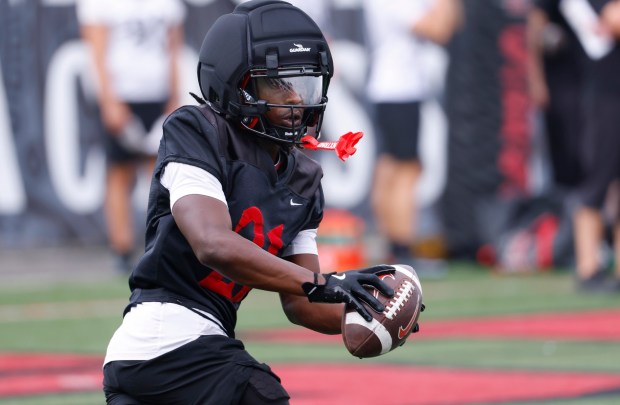 San Diego State running back Javion Kinnard catches a pass during a practice on March 24, 2026 in San Diego, CA. (K.C. Alfred / The San Diego Union-Tribune)