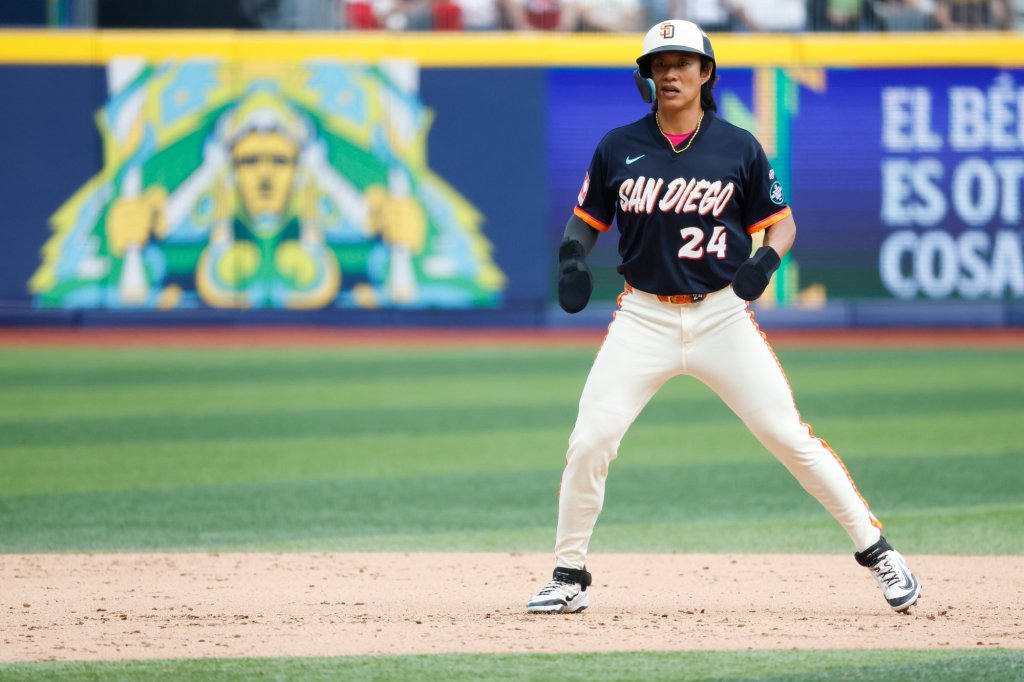 Sung-Mun Song returned to El Paso, Fernando Tatis Jr. back at second