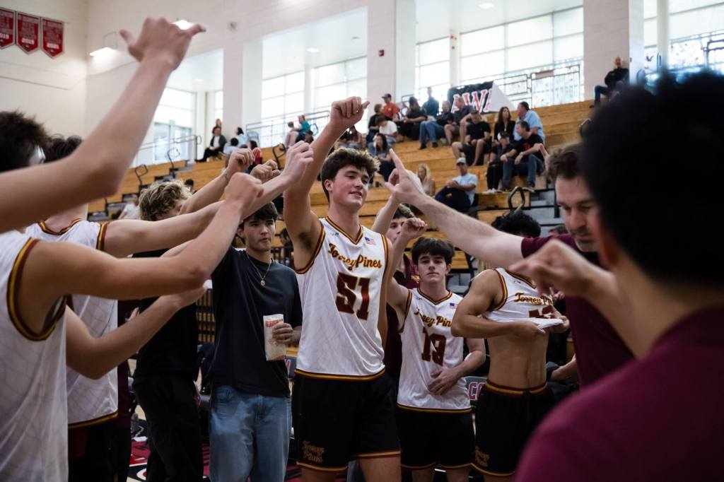 Torrey Pines leans on 'relaxed, chill kid' for volleyball leadership, pizza picks