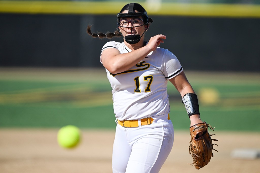Mission Bay rides ace to win over Coronado