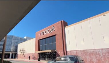 SJPD arrest 4 suspects in smash-and-grab at Valley Fair mall – NBC Bay Area