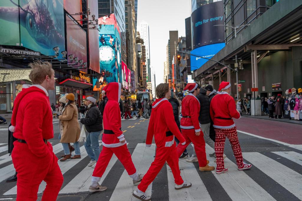 NYC SantaCon fundraiser was more con than Kris Kringle authorities say