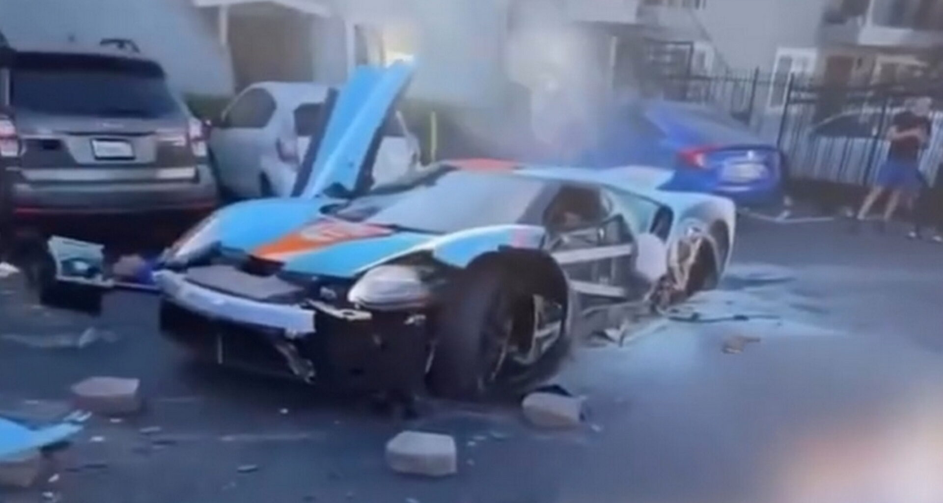 A $2.5 Million Ford GT Met A Parking Lot Van And Lost