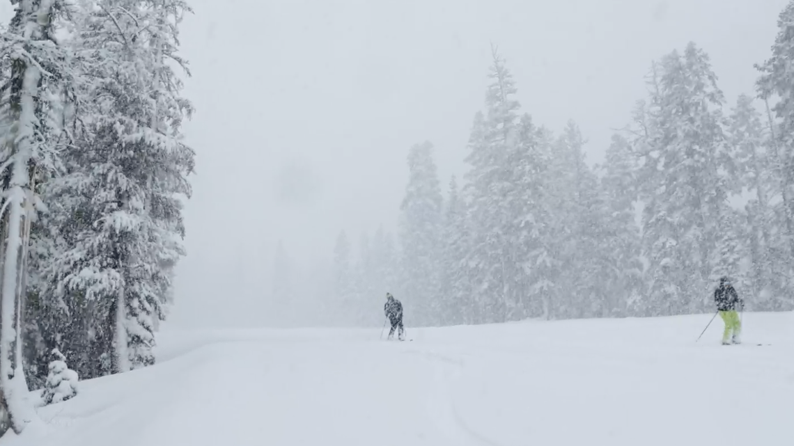 Video: New late season snow hits Lake Tahoe ski resorts