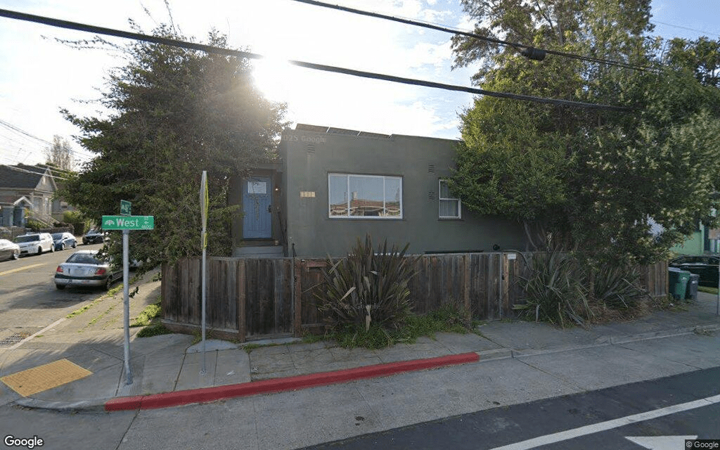 Single-family home sells for $820,000 in Oakland