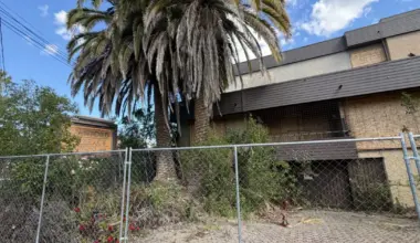 Palo Alto orders demolition of former Stanford Terrace Inn