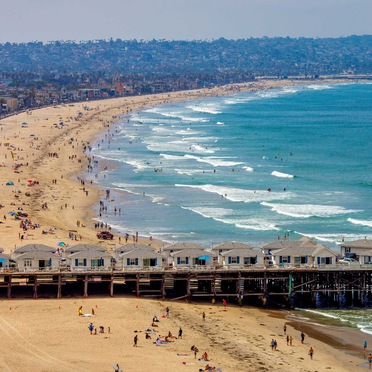 Sweeping-views-of-Pacific-Beach-in-San-Diego